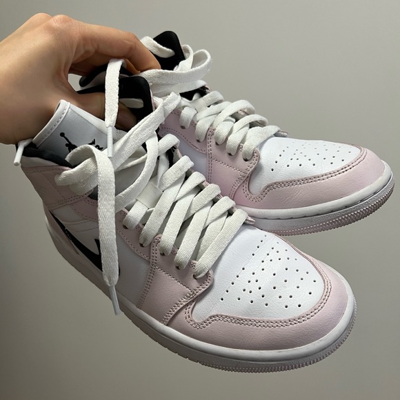 SOLD Nike Air Jordan 1 Mid Barely Rose - Picture 2 of 2